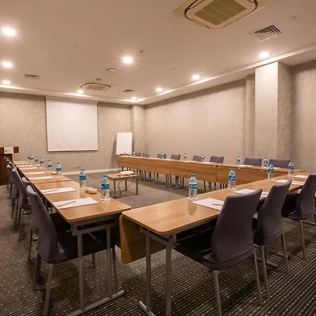 라마다 앙코르 카르탈 4* 이스탄불