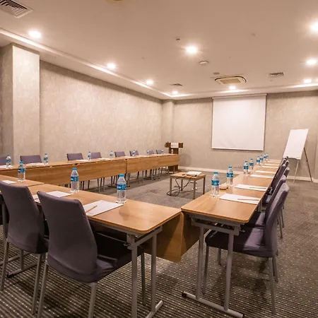 라마다 앙코르 카르탈 이스탄불