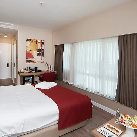 라마다 앙코르 카르탈 이스탄불