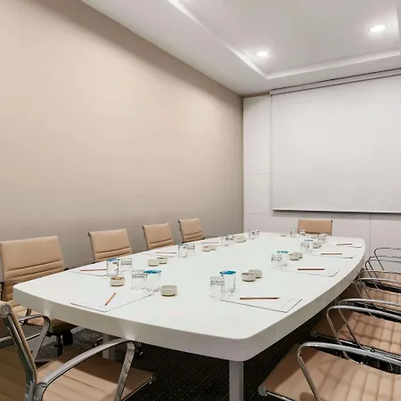 Ramada Encore Kartal Hotel Stambuł