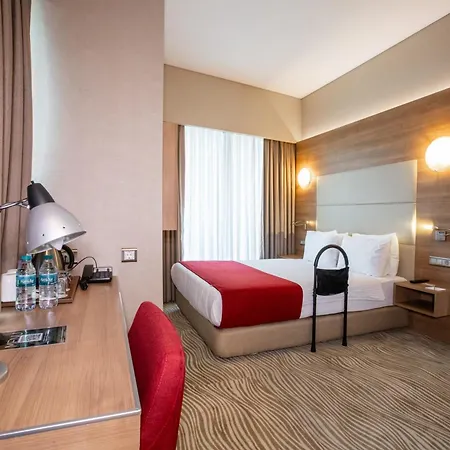 Ramada Encore Kartal Stambuł