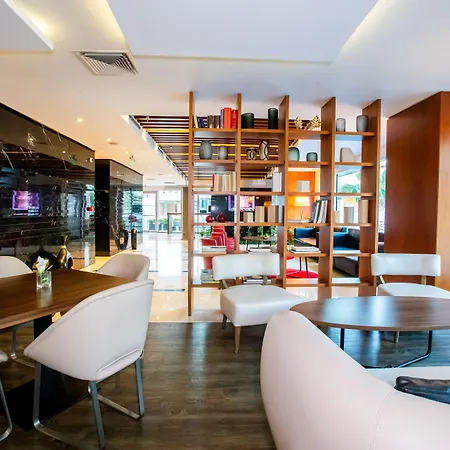 Szálloda Ramada Encore Kartal 4*