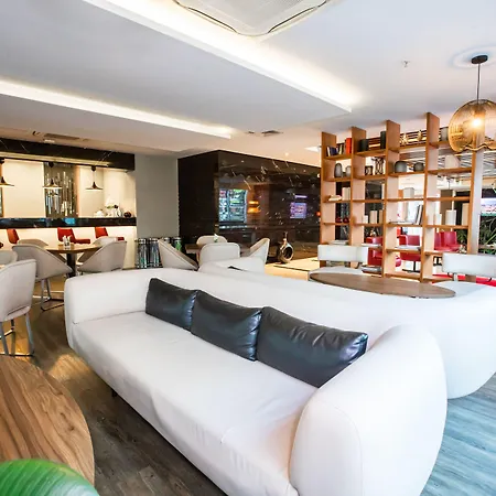 Ramada Encore Kartal Szálloda 4*
