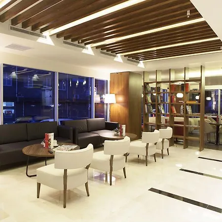 Szálloda Ramada Encore Kartal 4*