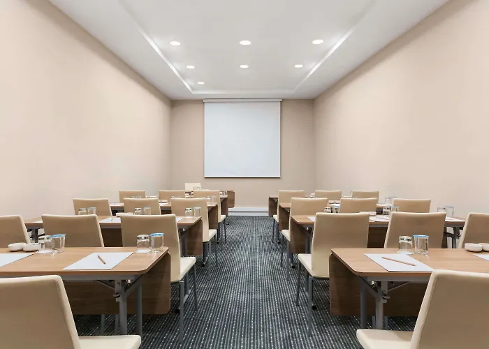 Ramada Encore Kartal Κωνσταντινούπολη