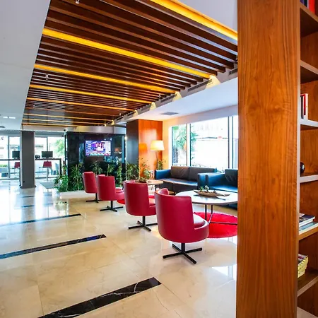 מלון Ramada Encore Kartal 4*