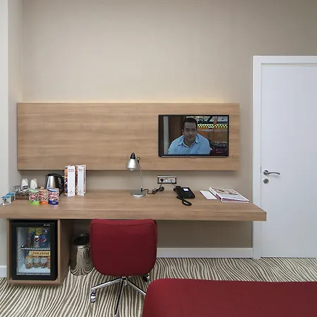 Ramada Encore Kartal מלון 4*