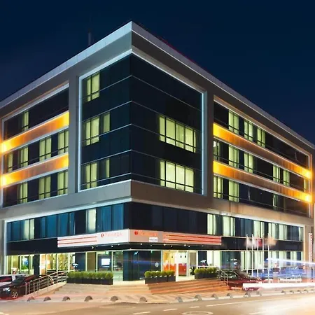 Ramada Encore Kartal Hotel Istanboel